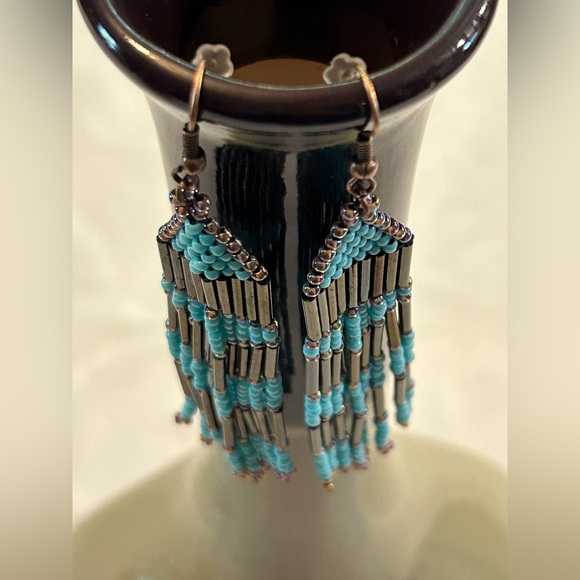 Handmade Beaded Dangle Earrings - Picture 4 of 8